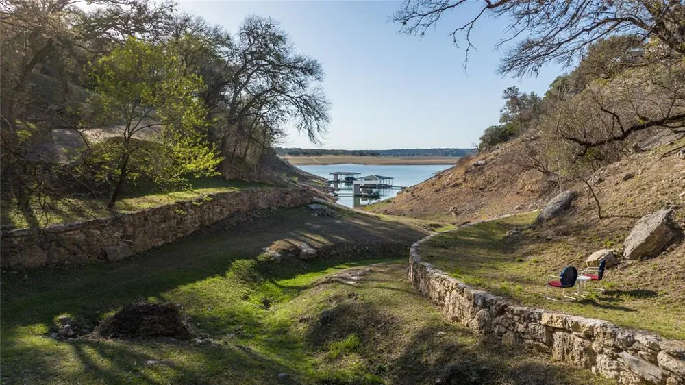 5135 Lookout Ridge Drive Marble Falls, TX 78654