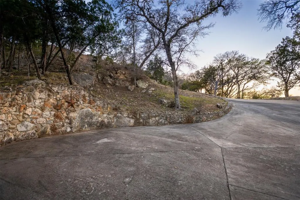 5135 Lookout Ridge Drive Marble Falls, TX 78654
