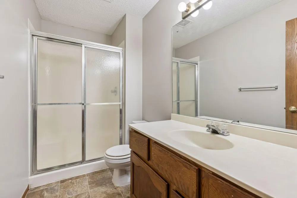 5447 Babcock Trail #S206 Inver Grove Heights, MN 55077