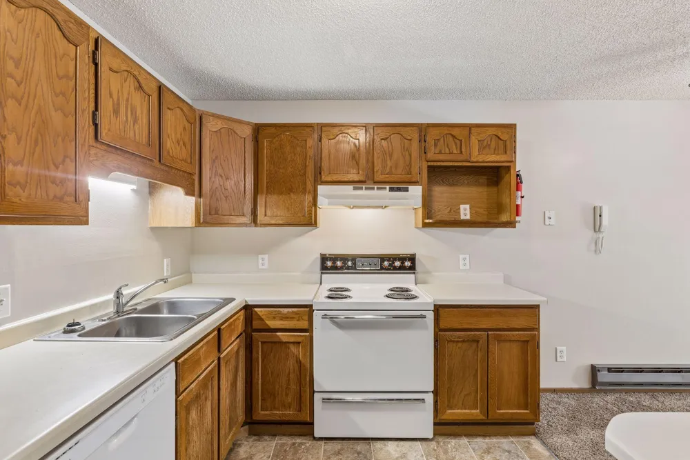 5447 Babcock Trail #S206 Inver Grove Heights, MN 55077