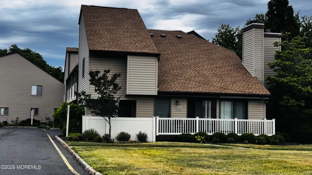 109 Cotswold Circle #2 Ocean, NJ 07712