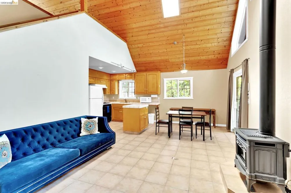 14799 Big Hill Rd Sonora, CA 95370