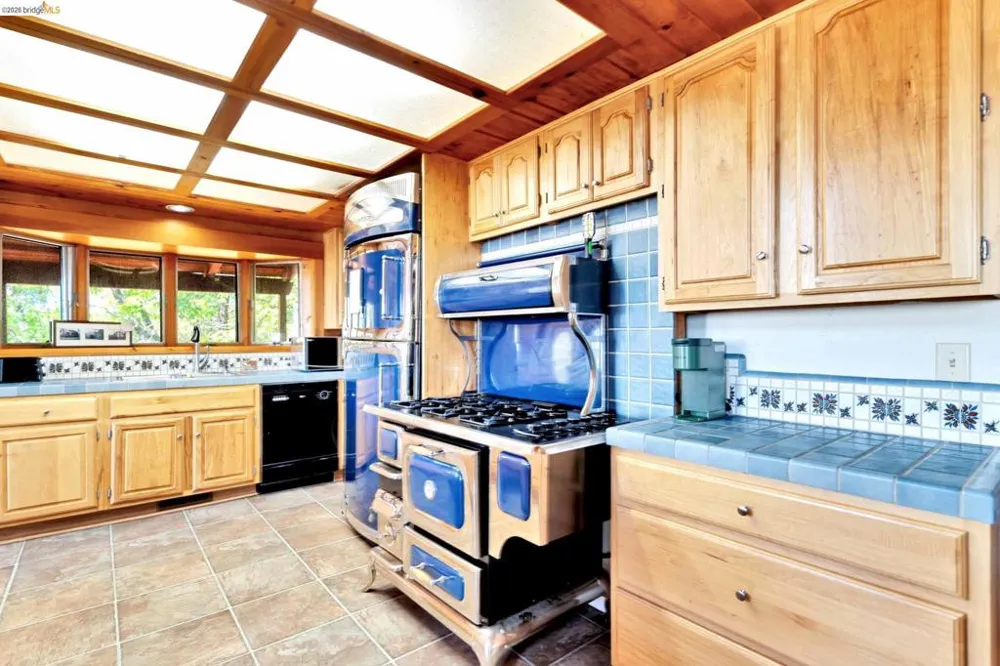 14799 Big Hill Rd Sonora, CA 95370
