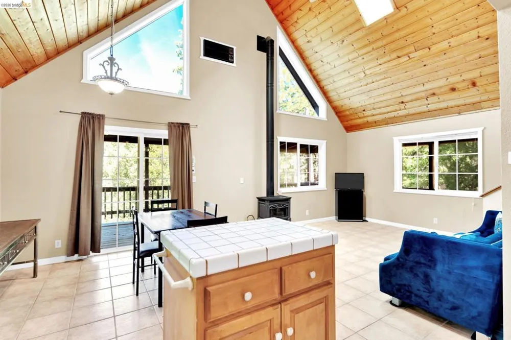 14799 Big Hill Rd Sonora, CA 95370