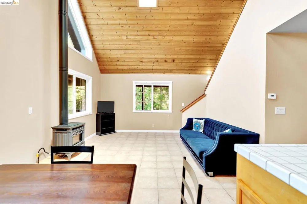 14799 Big Hill Rd Sonora, CA 95370
