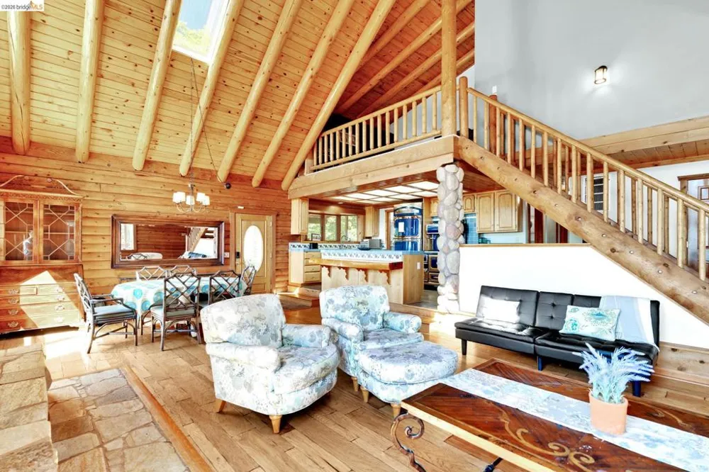 14799 Big Hill Rd Sonora, CA 95370