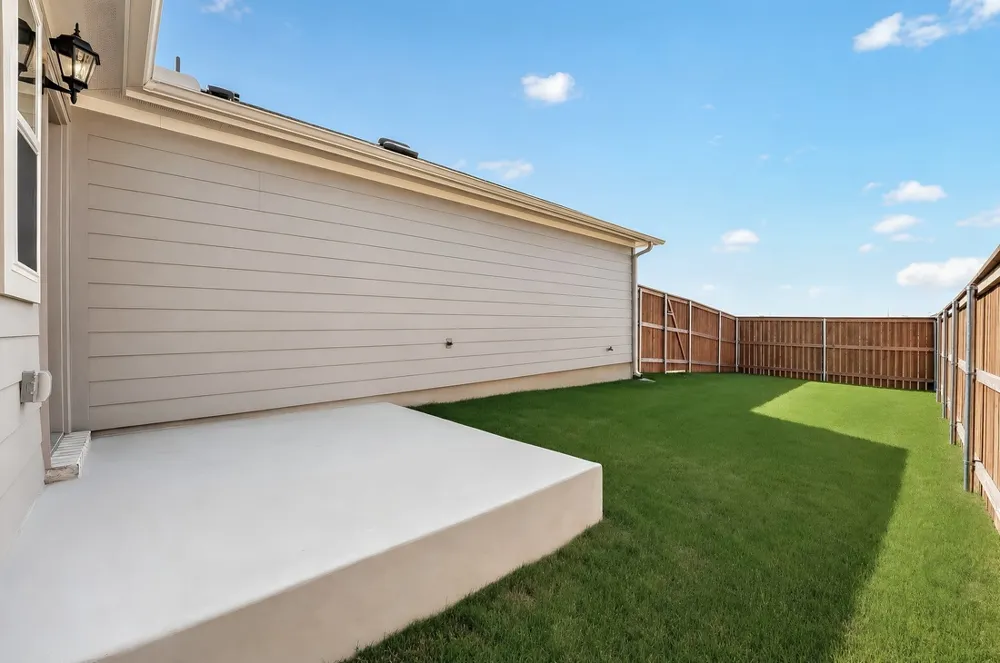 126 Christy Street Hutto, TX 78634