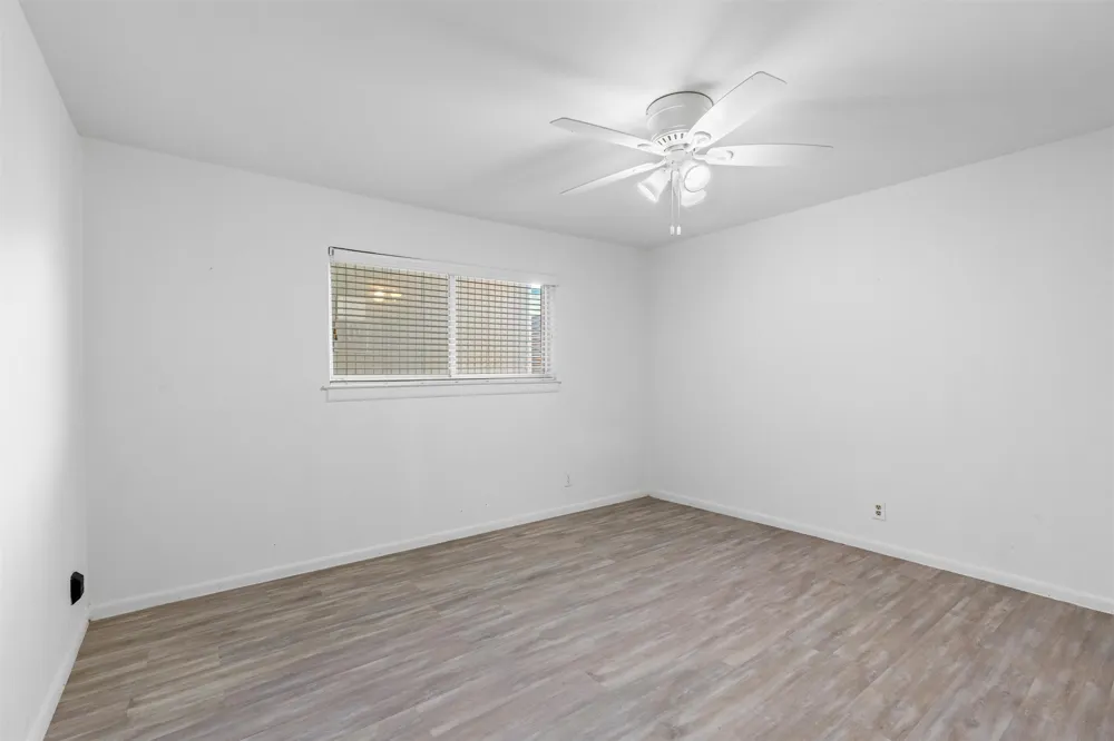 2208 Enfield Road #105 Austin, TX 78703