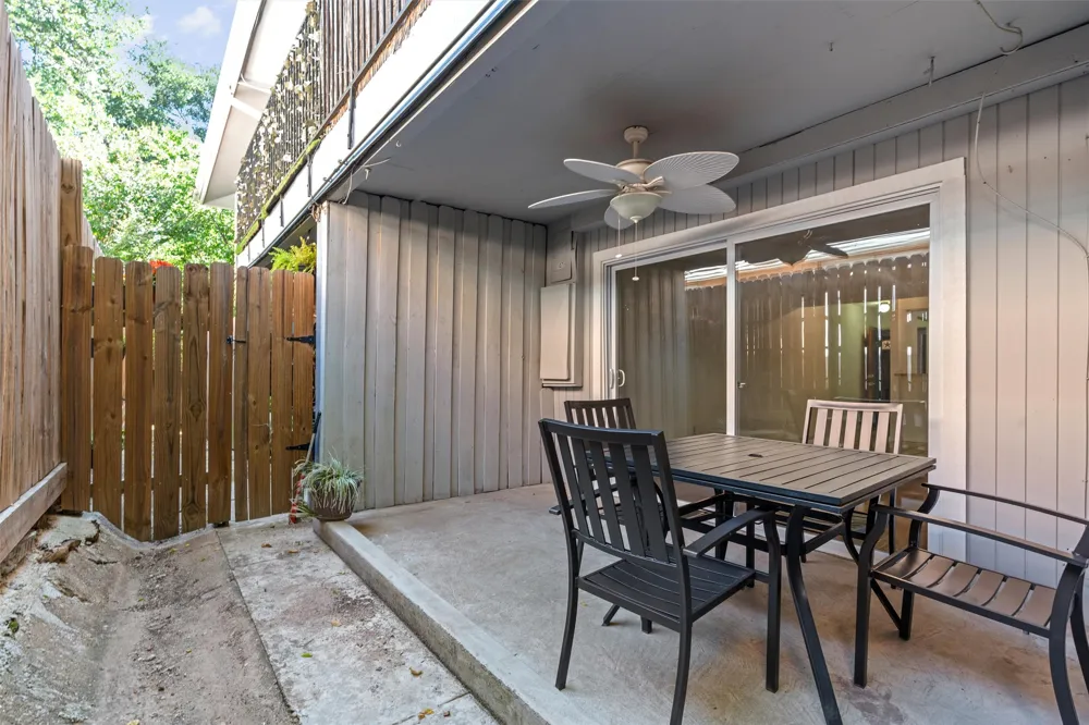 2208 Enfield Road #105 Austin, TX 78703