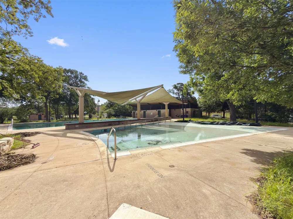 2208 Enfield Road #105 Austin, TX 78703