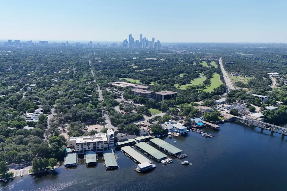 2208 Enfield Road #105 Austin, TX 78703