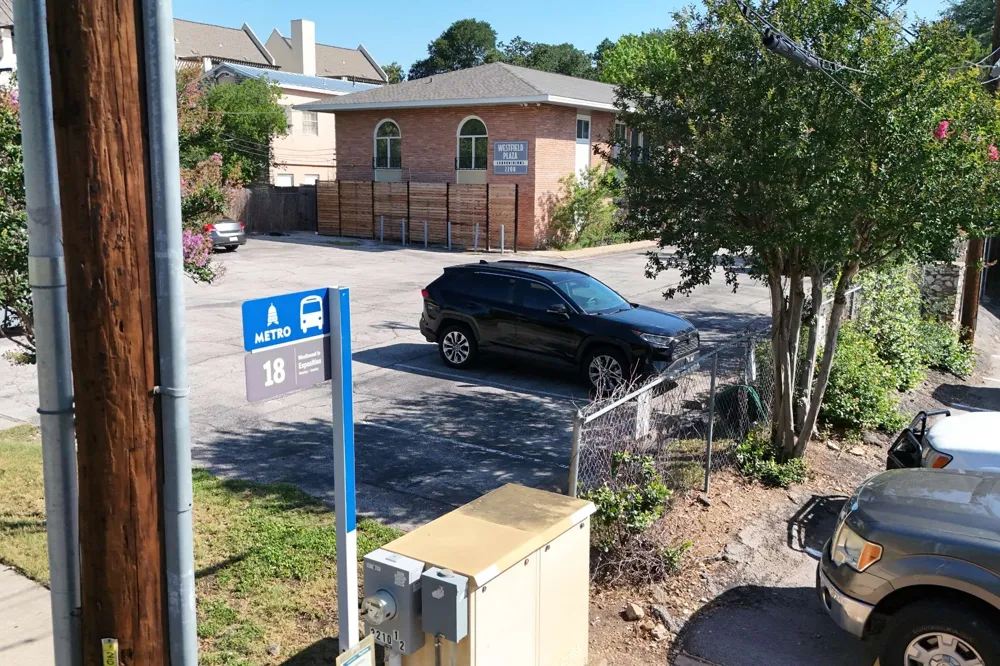 2208 Enfield Road #105 Austin, TX 78703