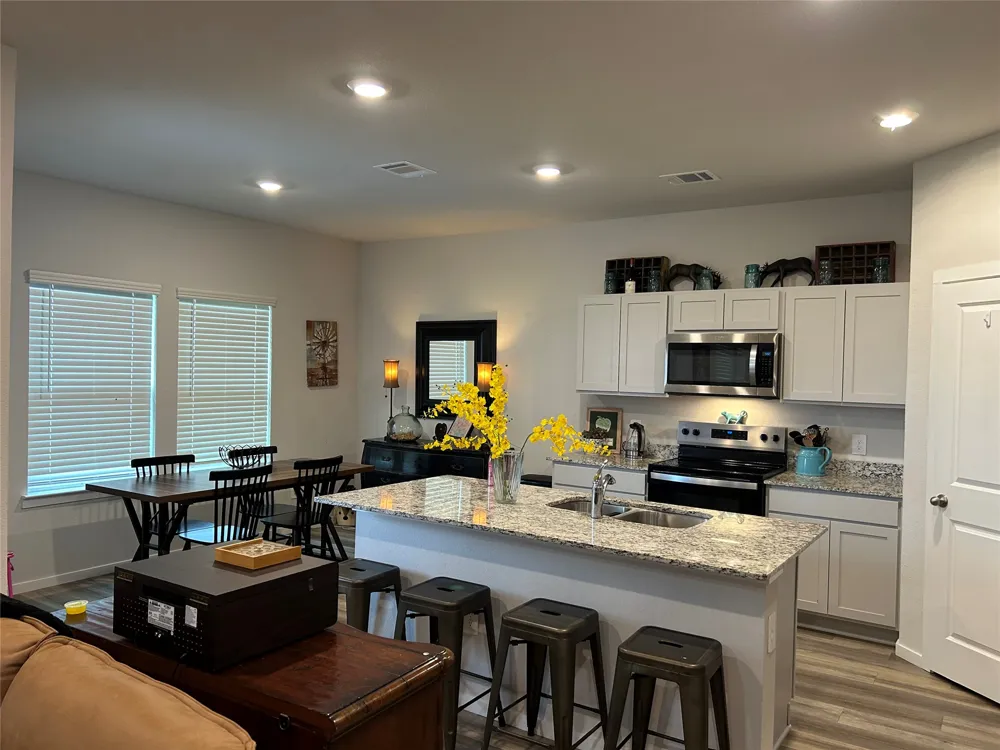 513 Pickel Drive Rockdale, TX 76567