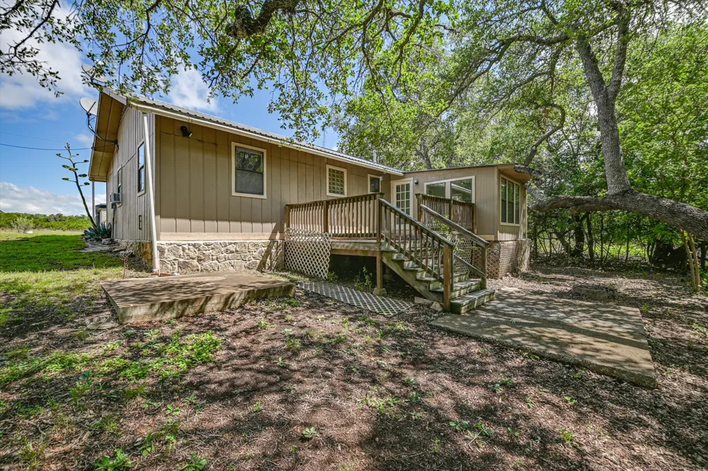4553 McCall Creek Road Blanco, TX 78606