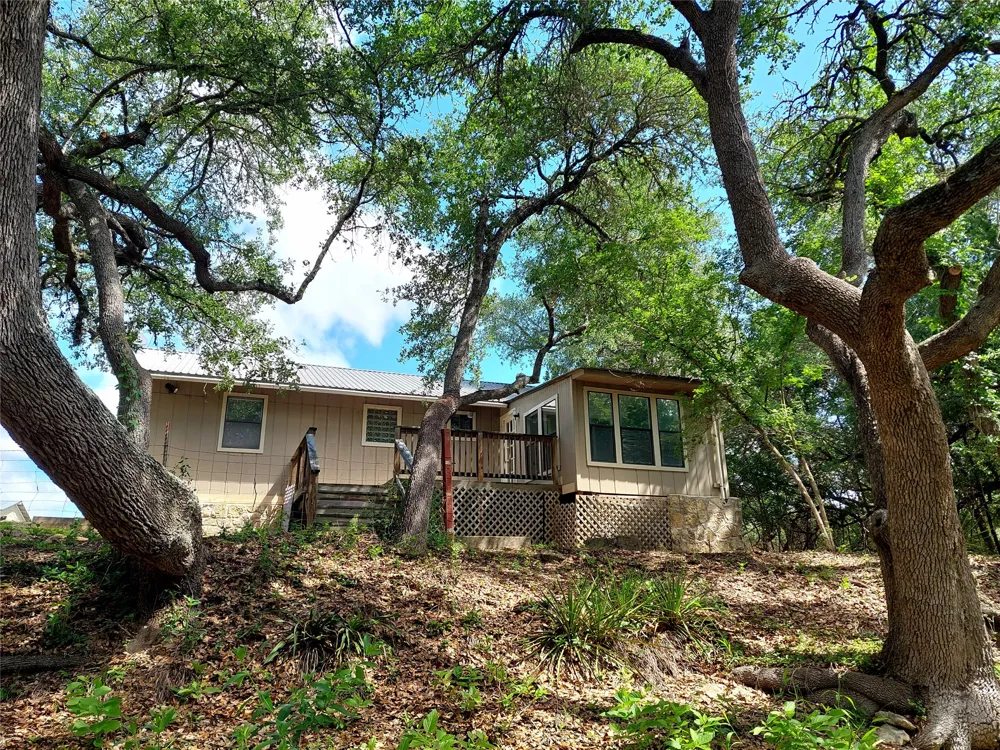4553 McCall Creek Road Blanco, TX 78606