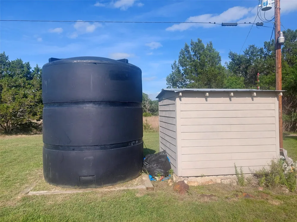 4553 McCall Creek Road Blanco, TX 78606