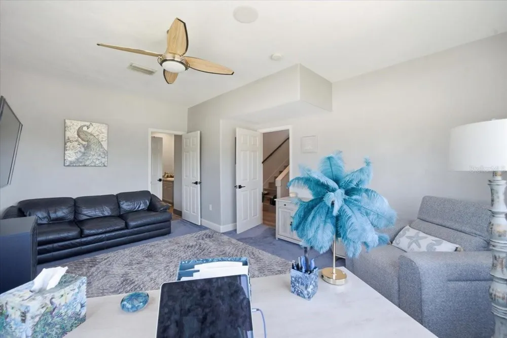 1130 S FLORIDA AVENUE Tarpon Springs, FL 34689