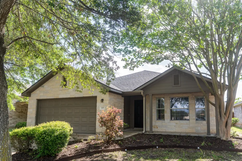 105 Remington Run Bastrop, TX 78602