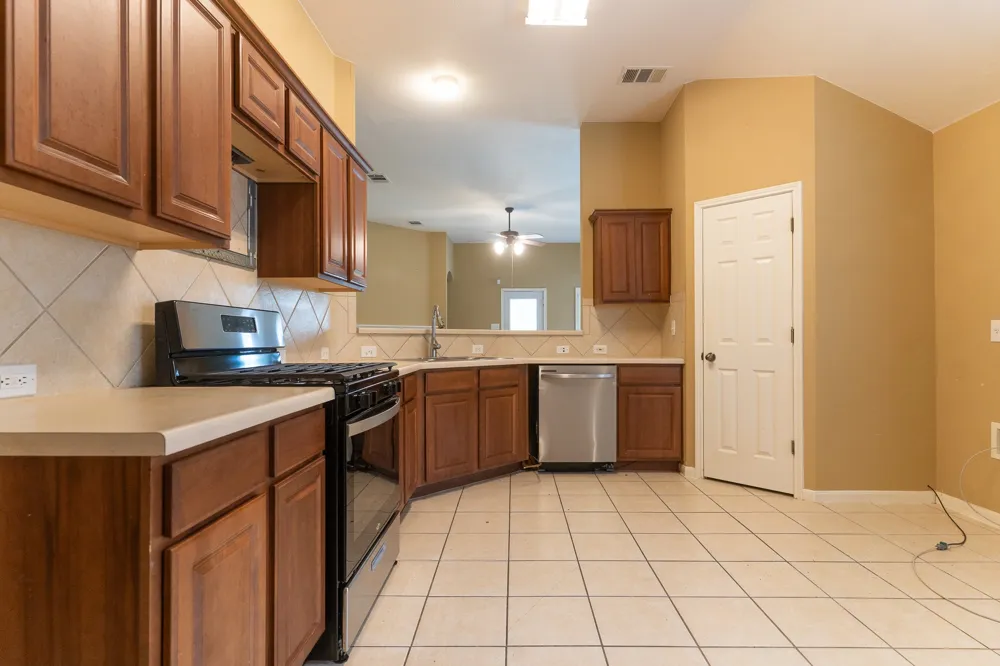 105 Remington Run Bastrop, TX 78602