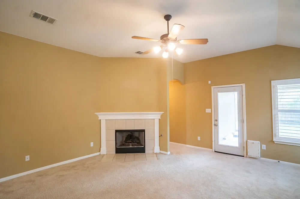 105 Remington Run Bastrop, TX 78602