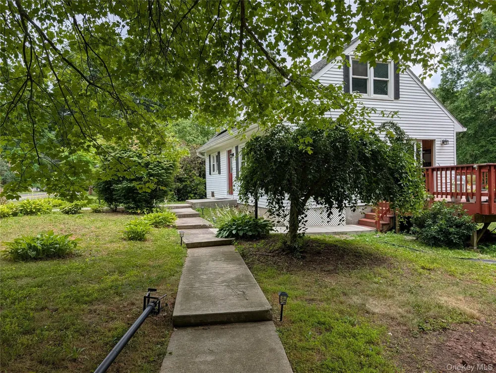 67 Pine Ridge Drive Hopewell Junction, NY 12533