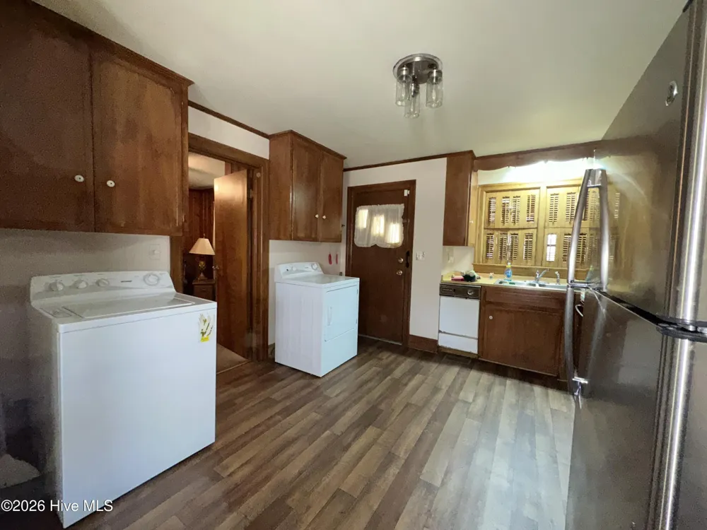 100 Wilson Street ## A Clinton, NC 28328