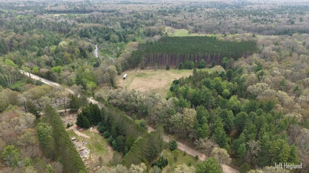 11125 W 11 Mile Road Irons, MI 49644