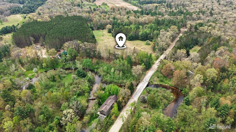 11125 W 11 Mile Road Irons, MI 49644
