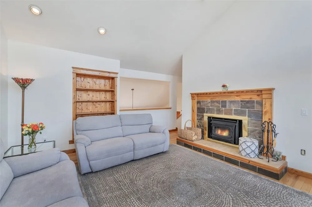 30331 County Road 16 #302 Oak Creek, CO 80467