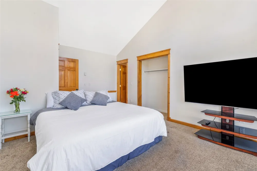 30331 County Road 16 #302 Oak Creek, CO 80467
