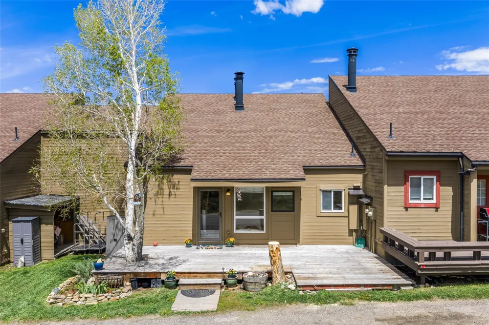 30331 County Road 16 #302 Oak Creek, CO 80467