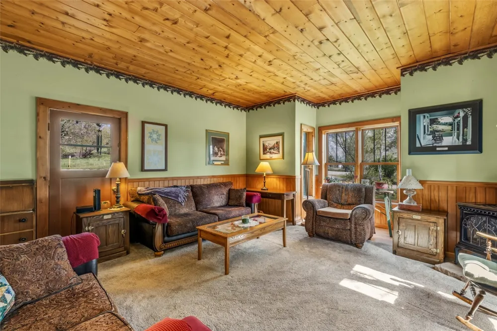 335 S Poplar Street Hayden, CO 81639