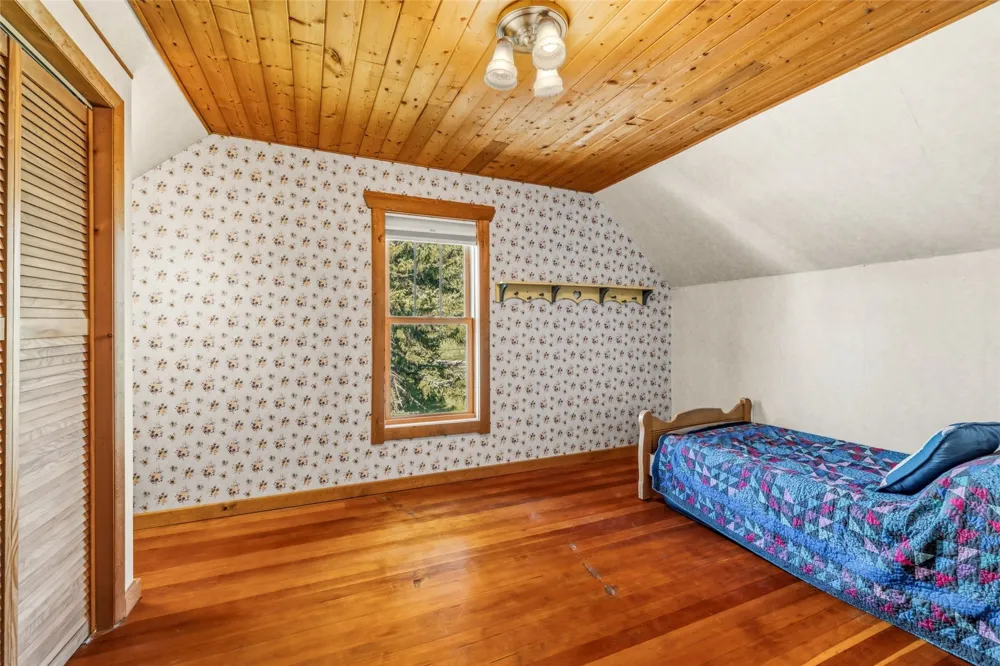 335 S Poplar Street Hayden, CO 81639