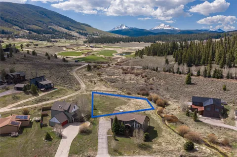 1018 Summit Drive