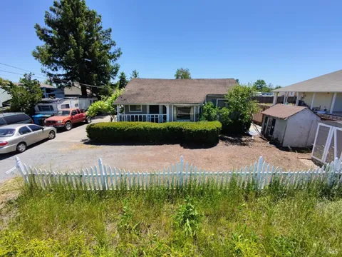 148 Millbrae Avenue