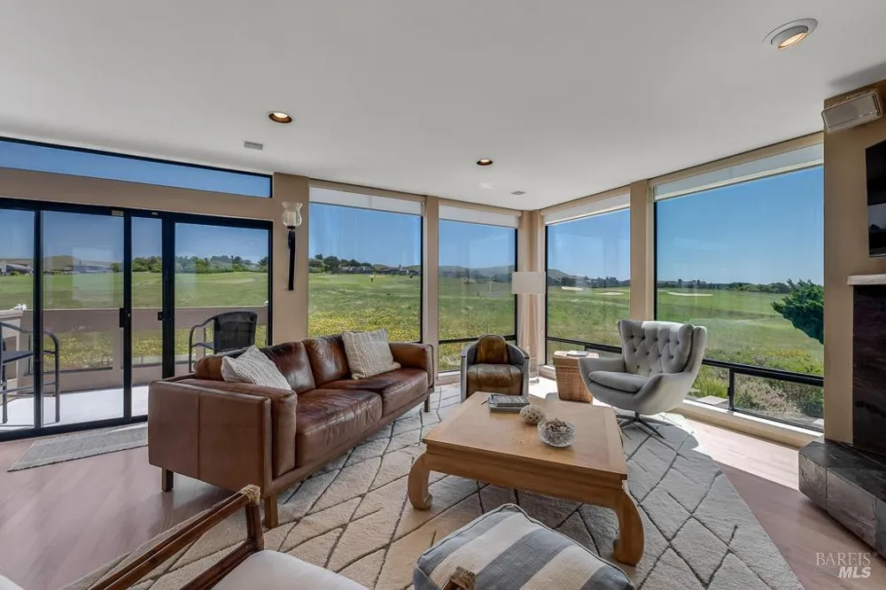114 Condor Court Bodega Bay, CA 94923