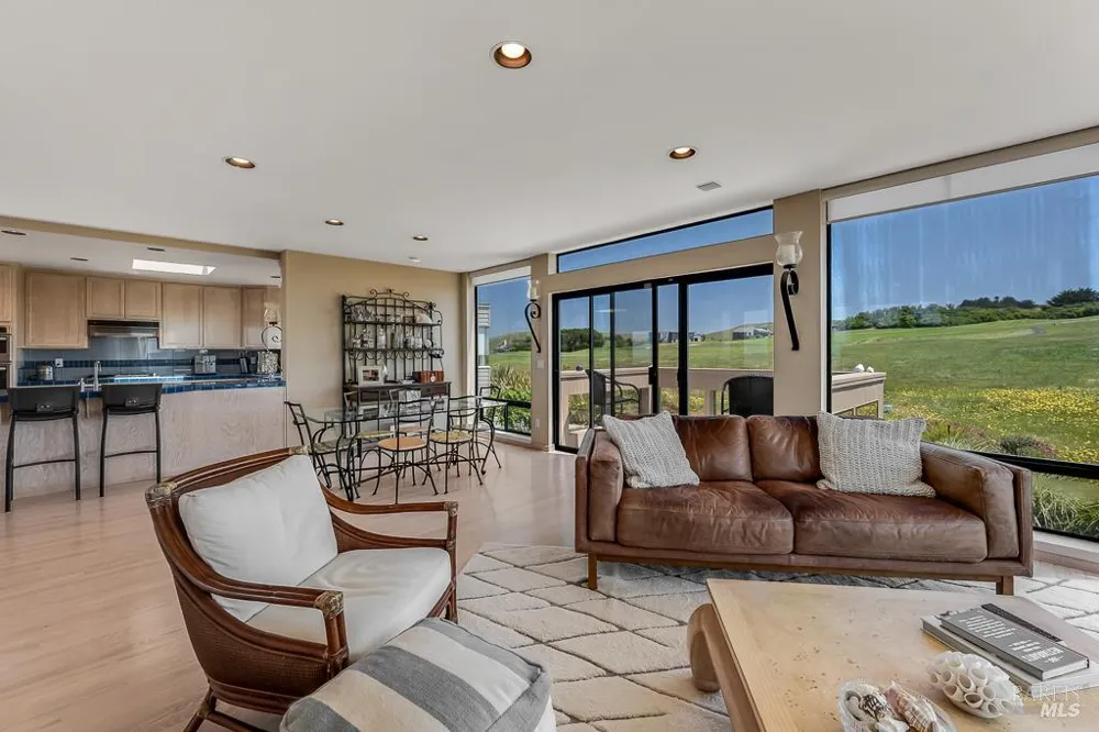 114 Condor Court Bodega Bay, CA 94923