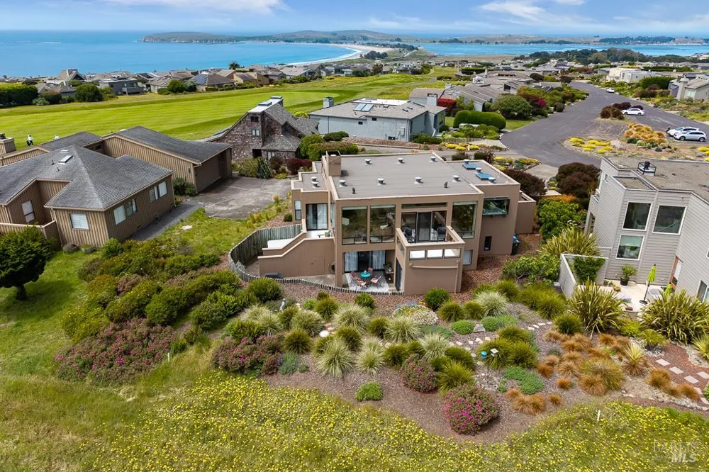 114 Condor Court Bodega Bay, CA 94923