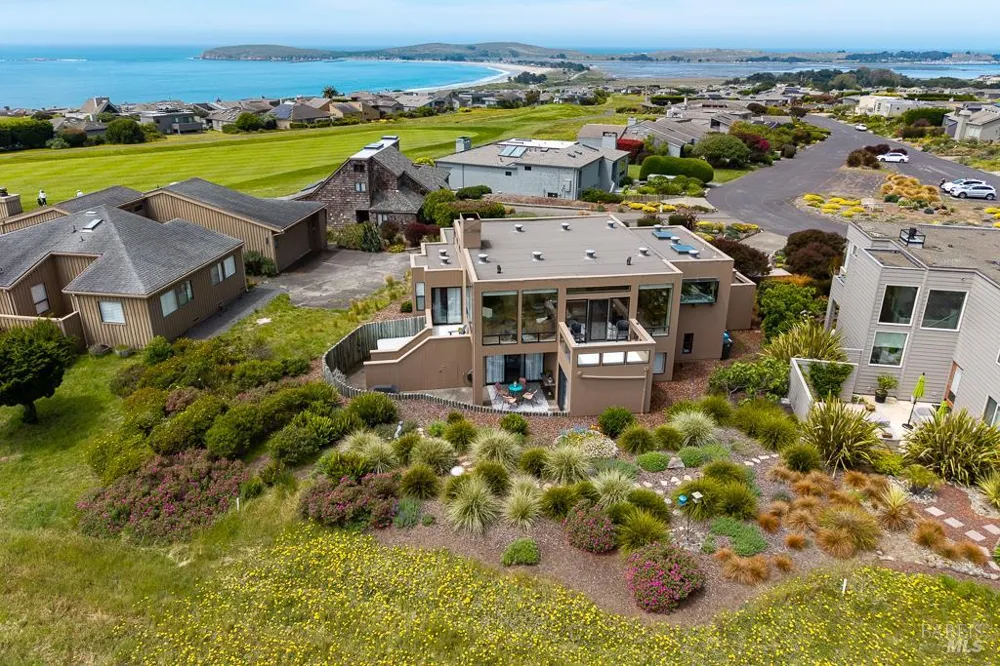 114 Condor Court Bodega Bay, CA 94923