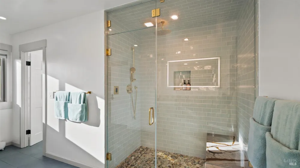 23 Venado Drive Tiburon, CA 94920