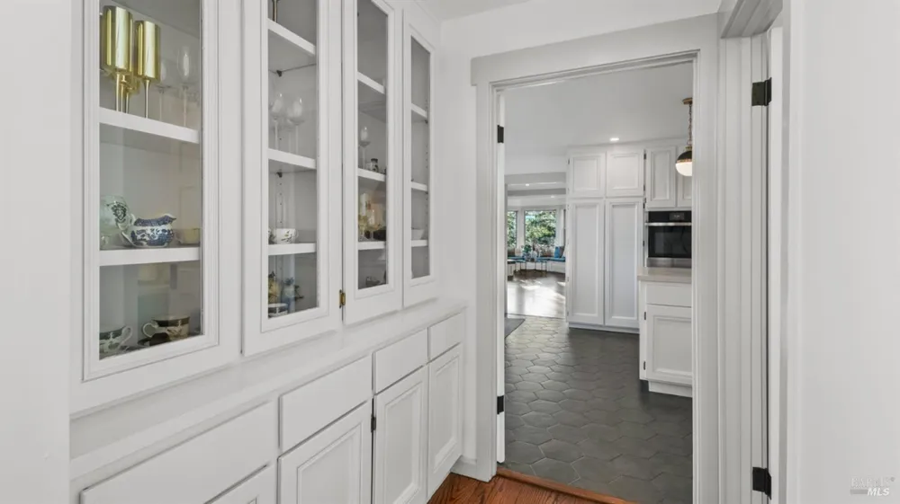 23 Venado Drive Tiburon, CA 94920