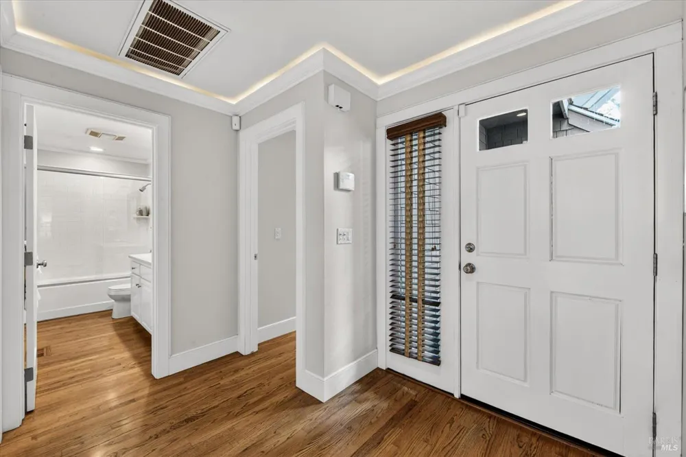 1866 Oak Circle Yountville, CA 94599