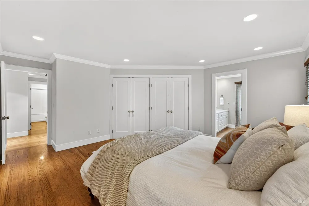 1866 Oak Circle Yountville, CA 94599