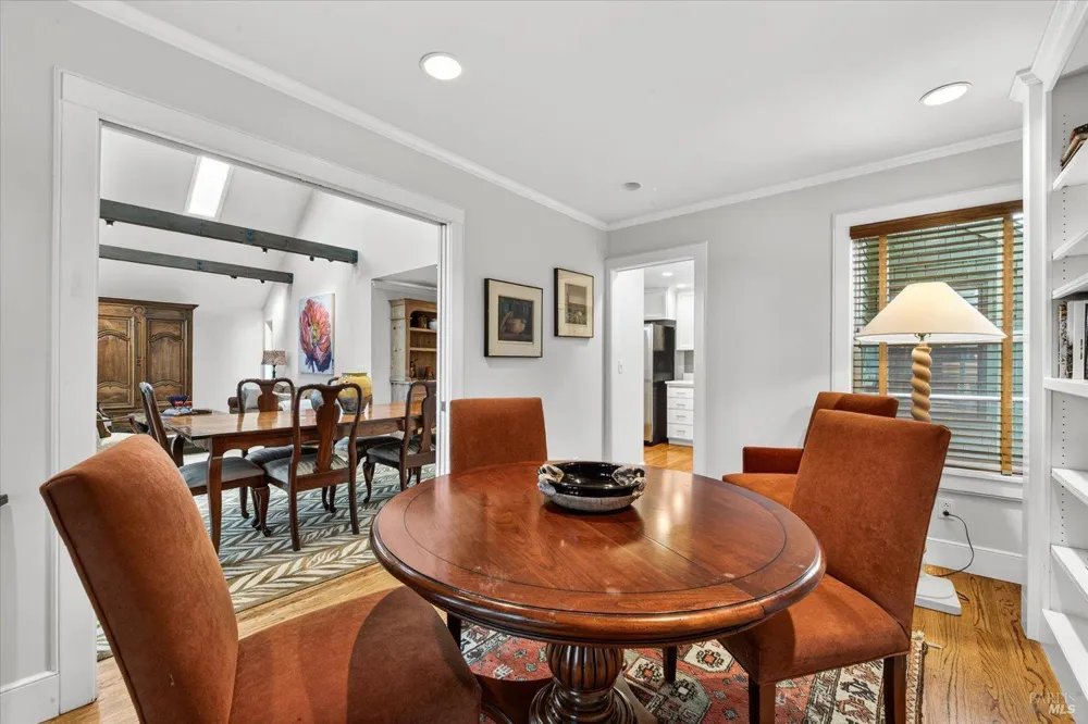 1866 Oak Circle Yountville, CA 94599