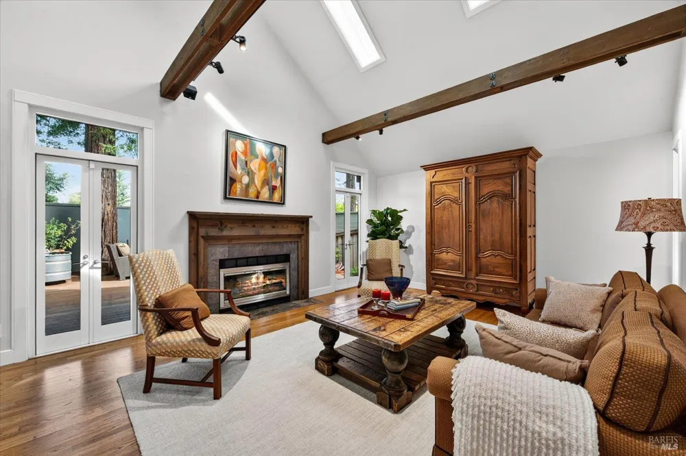 1866 Oak Circle Yountville, CA 94599