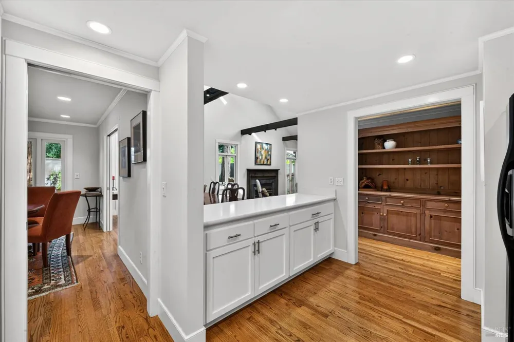 1866 Oak Circle Yountville, CA 94599