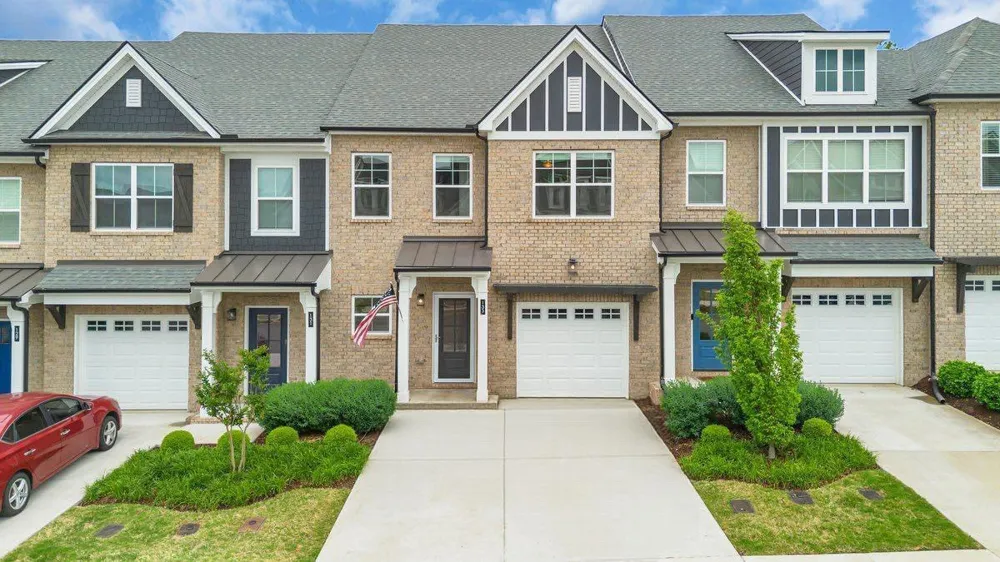 133 Dameron Pvt Dr Hendersonville, TN 37075