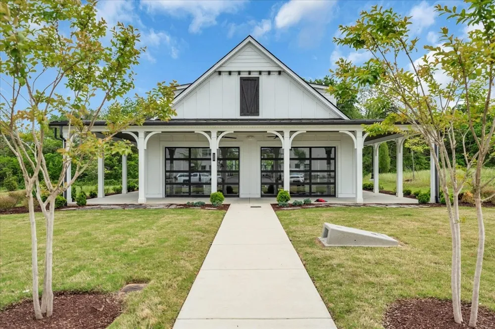 133 Dameron Pvt Dr Hendersonville, TN 37075