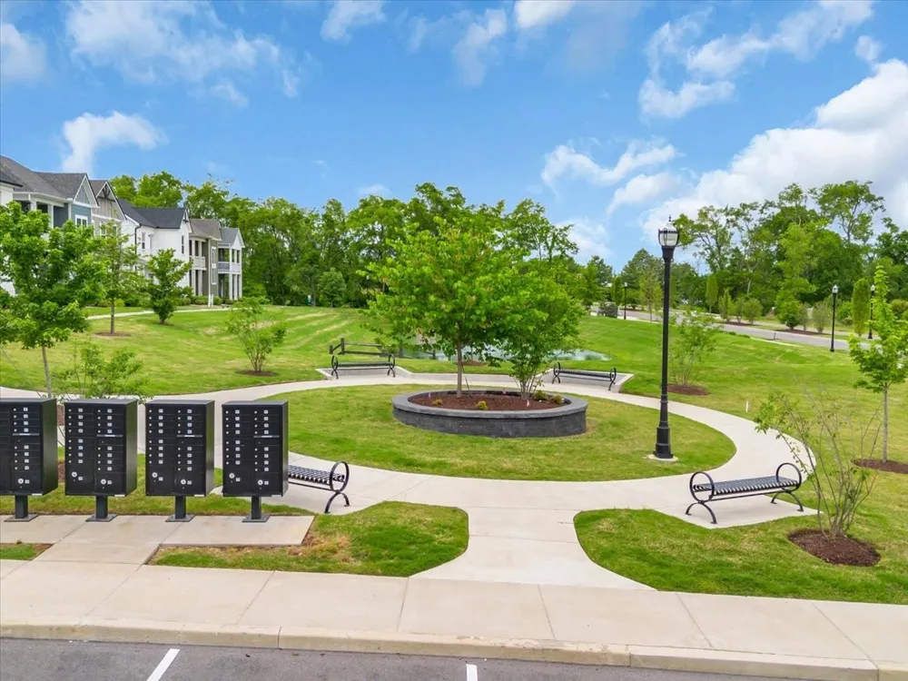 133 Dameron Pvt Dr Hendersonville, TN 37075