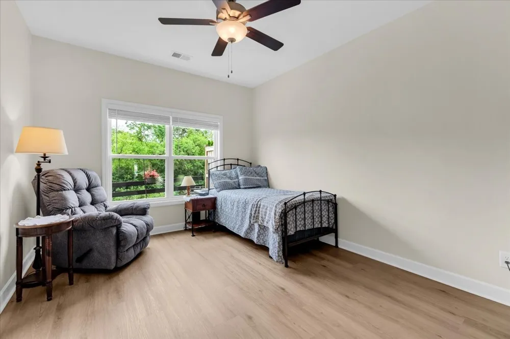 133 Dameron Pvt Dr Hendersonville, TN 37075